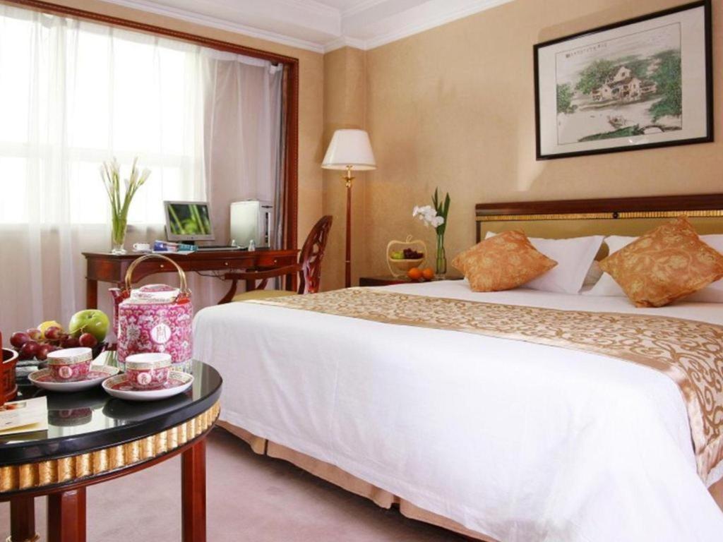 Maison New Century Hotel Нінбо Екстер'єр фото