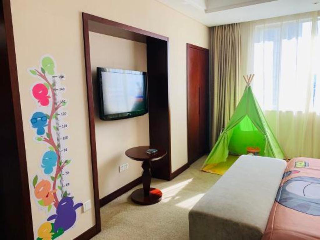Maison New Century Hotel Нінбо Екстер'єр фото
