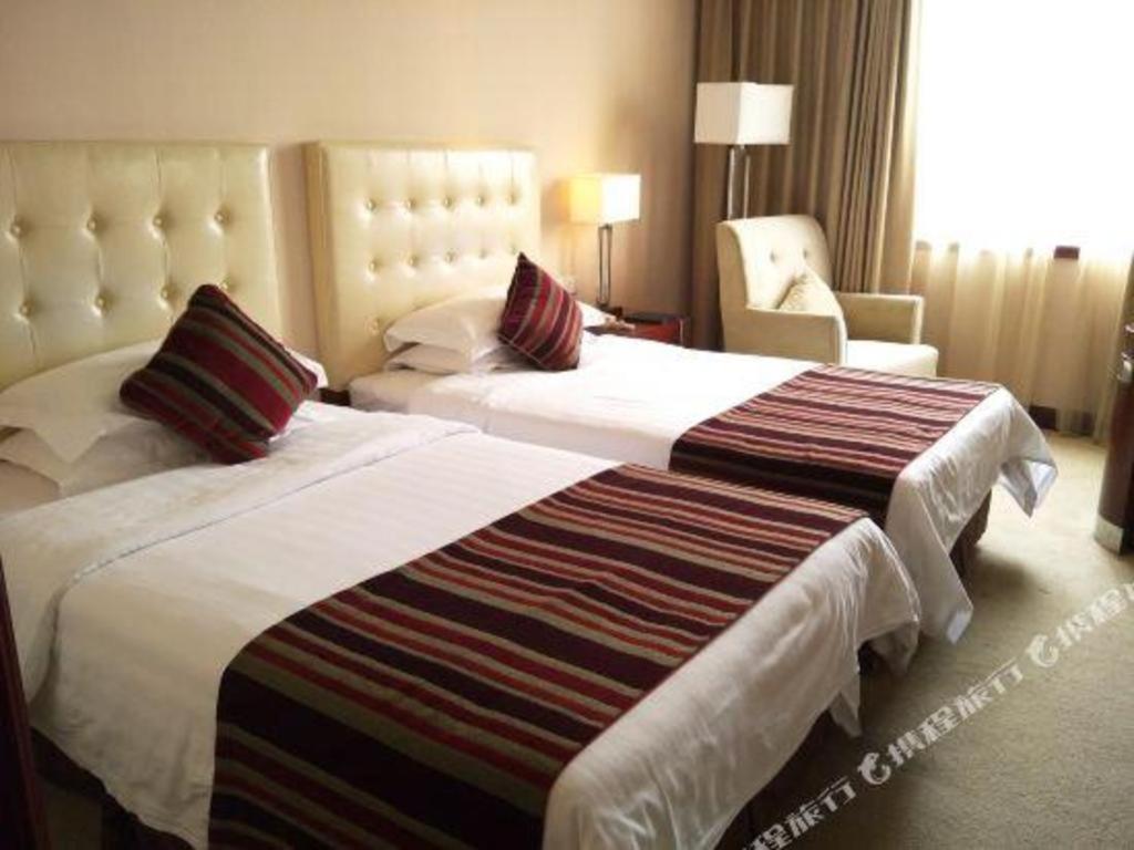 Maison New Century Hotel Нінбо Екстер'єр фото